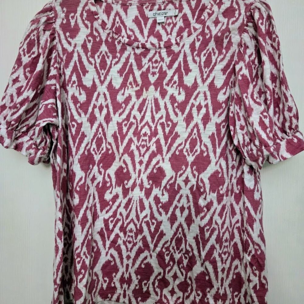 Chico's pink and white top with ikat design and puffy short sleeves Size‎ 3/XL